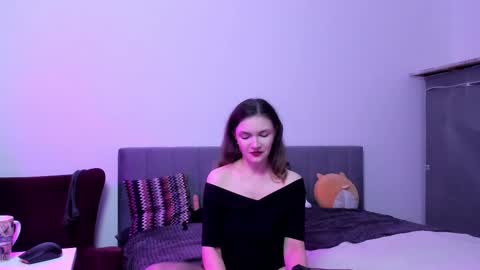 Snapshot of katherinemidnight chatting on 11.13.25 Katherine online show from 11.13.25