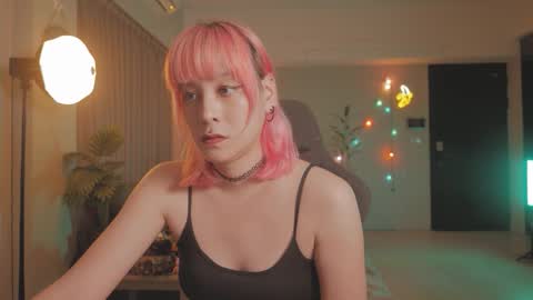 Snapshot of katherynlin chatting on 10.20.25 Kathy online show from 10.20.25