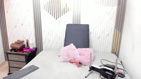 Katheryn online show from 12.14.25