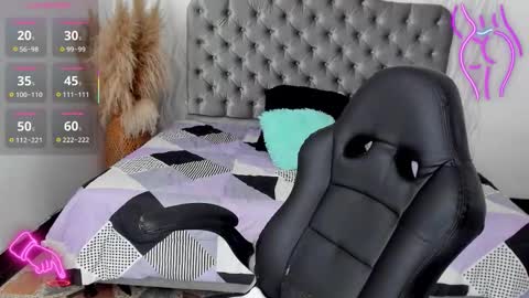 kathh_latorre online show from 11.08.25