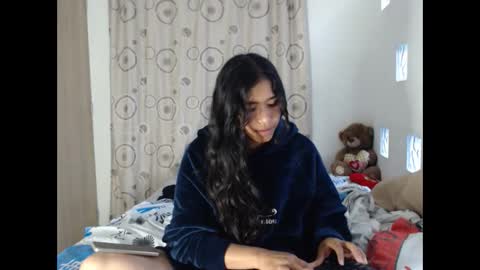  K A T H I E  online show from 09.20.25