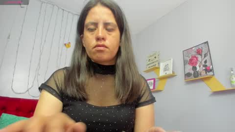 Paola online show from 01.26.25
