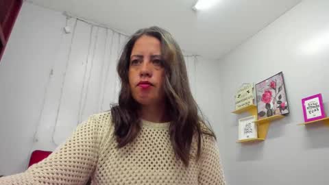 Paola online show from 03.03.25