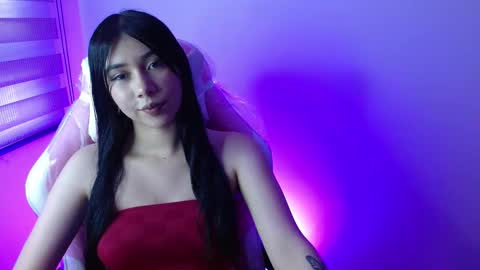 Snapshot of kathy_de chatting on 10.26.25 kathy de online show from 10.26.25