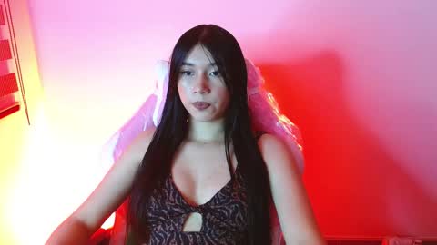 Snapshot of kathy_de chatting on 11.10.25 kathy de online show from 11.10.25