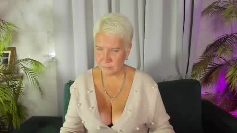 Kathy online show from 09.29.25