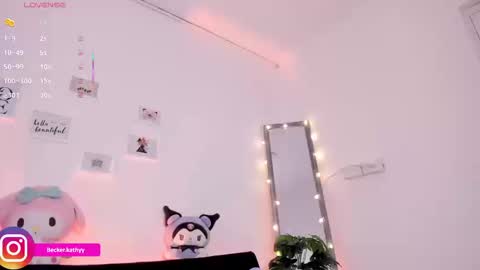 Snapshot of kathybecker chatting on 09.12.25 Katherine online show from 09.12.25