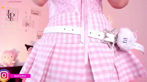 Snapshot of kathybecker chatting on 11.08.25 Katherine online show from 11.08.25