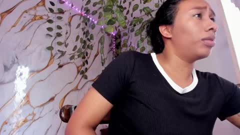 Snapshot of katia606424 chatting on 05.27.26 Katia online show from 05.27.26