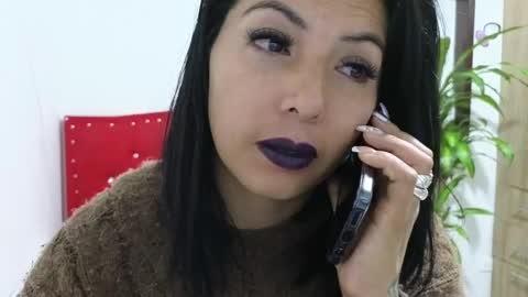 Katia collins online show from 02.14.25
