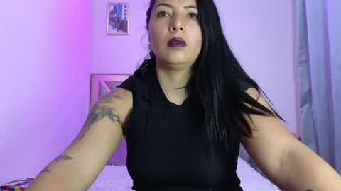 Katia collins online show from 10.20.25