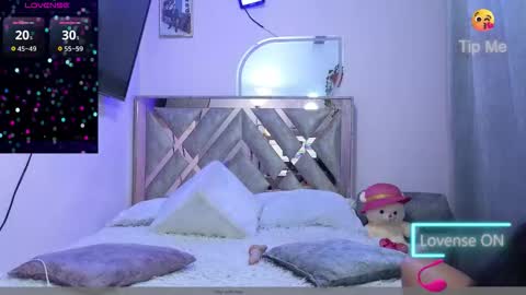 Katia collins online show from 11.04.25