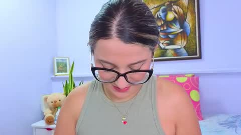 Snapshot of katia_foxx chatting on 09.23.25 Khaterine online show from 09.23.25