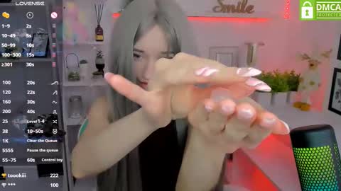 Katia  online show from 02.17.25