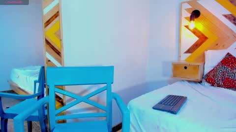 Snapshot of katia_wilsonn chatting on 01.17.25 Katia online show from 01.17.25