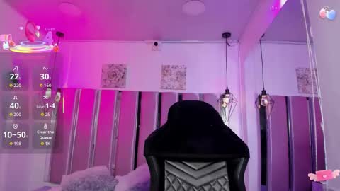 KATIA  online show from 12.18.25