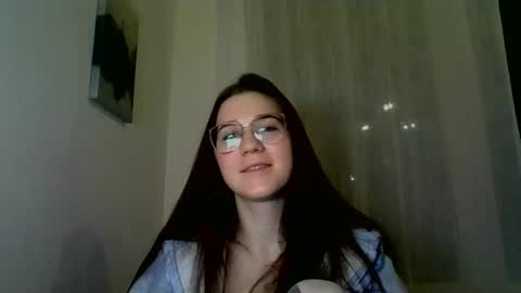 Snapshot of katie_foxi chatting on 01.15.25 katie_foxi online show from 01.15.25