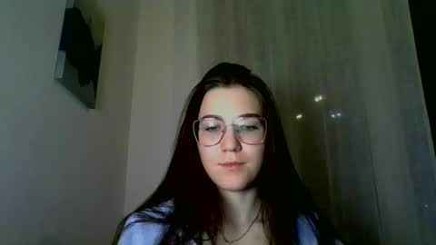 Snapshot of katie_foxi chatting on 01.22.25 katie_foxi online show from 01.22.25