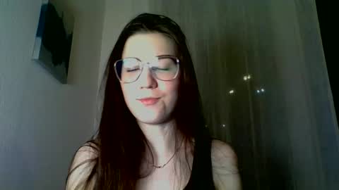 Snapshot of katie_foxi chatting on 01.23.25 katie_foxi online show from 01.23.25