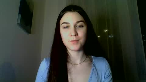 Snapshot of katie_foxi chatting on 02.12.25 katie_foxi online show from 02.12.25