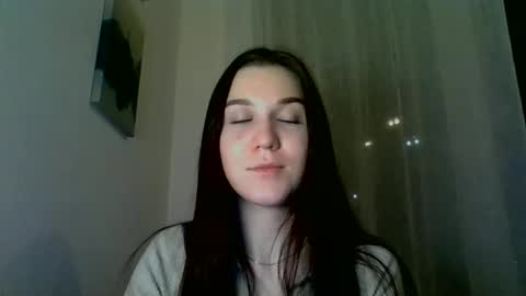Snapshot of katie_foxi chatting on 02.20.25 katie_foxi online show from 02.20.25