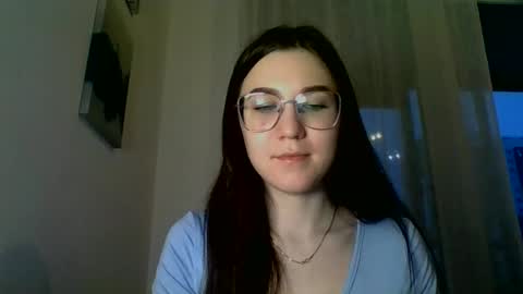 Snapshot of katie_foxi chatting on 02.22.25 katie_foxi online show from 02.22.25