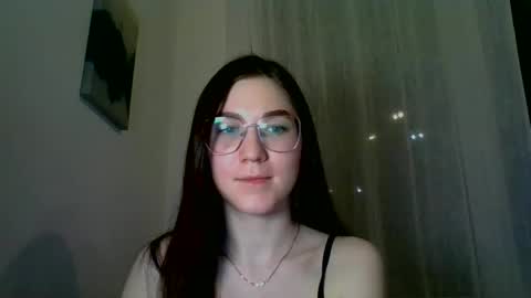 Snapshot of katie_foxi chatting on 02.23.25 katie_foxi online show from 02.23.25