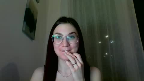 Snapshot of katie_foxi chatting on 03.12.25 katie_foxi online show from 03.12.25