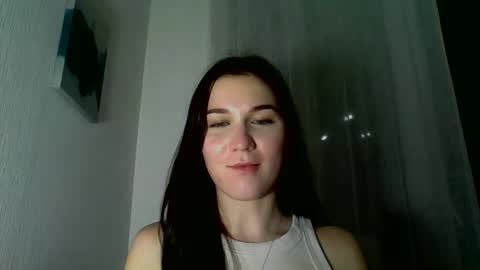 Snapshot of katie_foxi chatting on 10.04.25 katie_foxi online show from 10.04.25