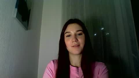 Snapshot of katie_foxi chatting on 10.24.25 katie_foxi online show from 10.24.25