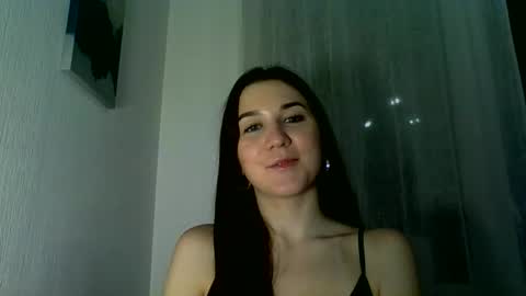 Snapshot of katie_foxi chatting on 11.05.25 katie_foxi online show from 11.05.25
