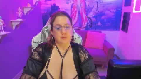 katerin Joness online show from 12.06.24