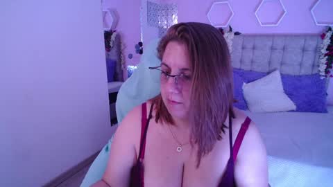 katerin Joness online show from 12.30.24