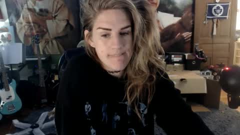 Katie online show from 10.18.25