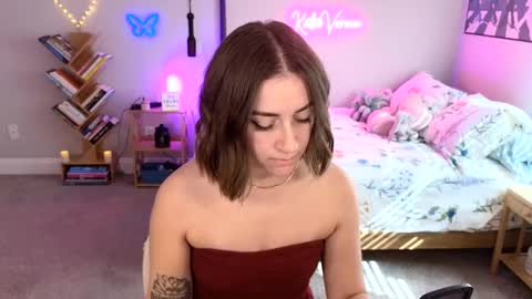 Katie Verona online show from 01.26.25