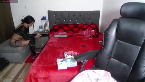 Daniela  online show from 10.14.25