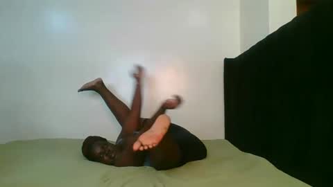 Snapshot of katirna chatting on 10.20.25 Kate online show from 10.20.25