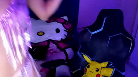 Snapshot of katiuska_doll_squirt chatting on 06.21.26 katiuska_doll_squirt online show from 06.21.26