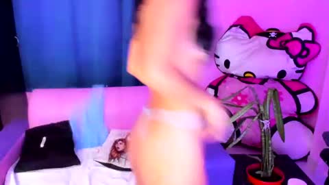 Snapshot of katiuska_doll_squirt chatting on 06.23.26 katiuska_doll_squirt online show from 06.23.26