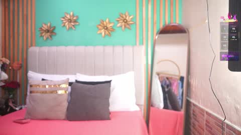 K A T L Y N  online show from 12.03.25