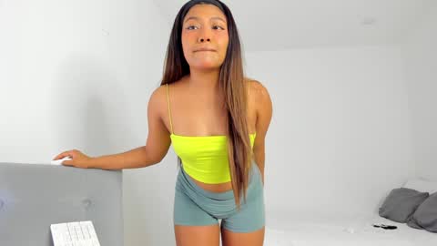 Snapshot of katnees_correa chatting on 01.30.25 Follow me on instagram and twitter as correaktnees online show from 01.30.25