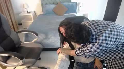 Snapshot of katnia_and_marcuz chatting on 02.25.25 Katnia and Marcuz online show from 02.25.25