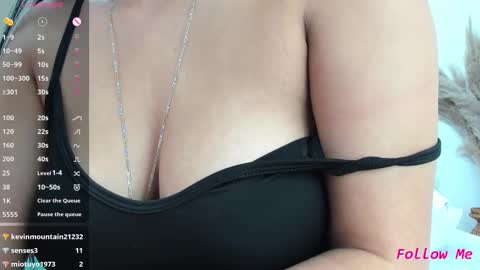  Katriana  online show from 02.23.25