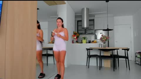 Katrin online show from 04.19.26