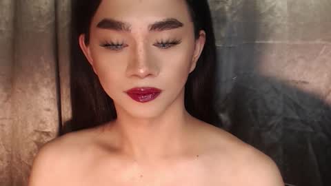 Snapshot of katrinathegreat chatting on 10.14.25 katrinathegreat online show from 10.14.25