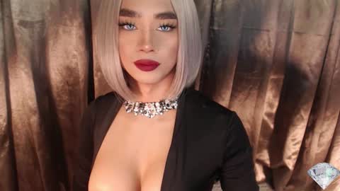 Snapshot of katrinathegreat chatting on 10.22.25 katrinathegreat online show from 10.22.25