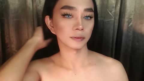 Snapshot of katrinathegreat chatting on 10.31.25 katrinathegreat online show from 10.31.25