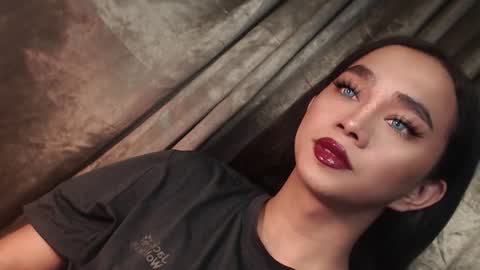 Snapshot of katrinathegreat chatting on 11.04.25 katrinathegreat online show from 11.04.25