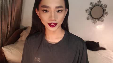 Snapshot of katrinathegreat chatting on 11.06.25 katrinathegreat online show from 11.06.25