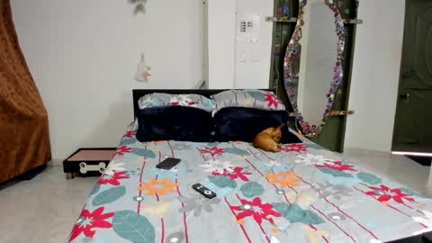 Katrin  online show from 09.30.25